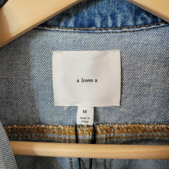 A LOVE A Oversized Cropped Jean Jacket - Picture 5 of 9